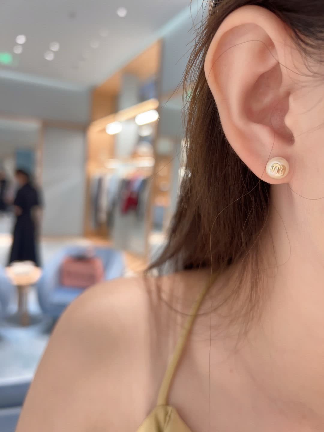 Miu Miu Gold Pearl Stud Earrings